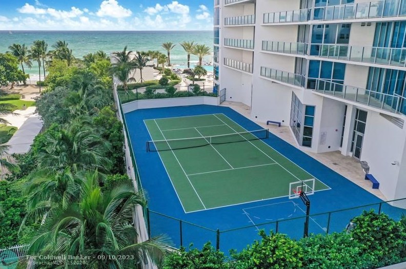 3101 Ocean Dr, Hollywood, FL 33019-2804