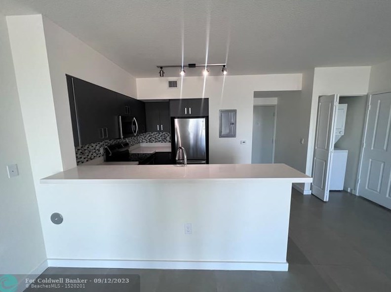 729 2nd St, Miami, FL 33130-2305