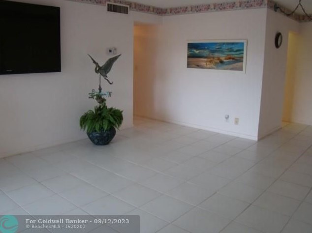 620 Nw 13th St Apt 35, Boca Raton, FL 33486