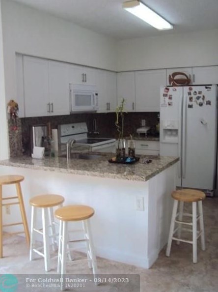 810 212th Ter, Miami, FL 33179-1298