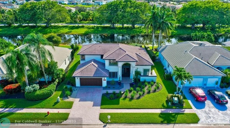 6945 Cobia Cir, Boynton Beach FL  33437-3640 exterior