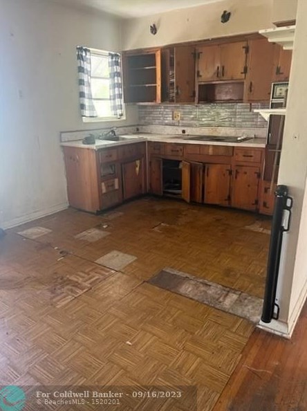18001 6th Pl, Miami, FL 33169-4340