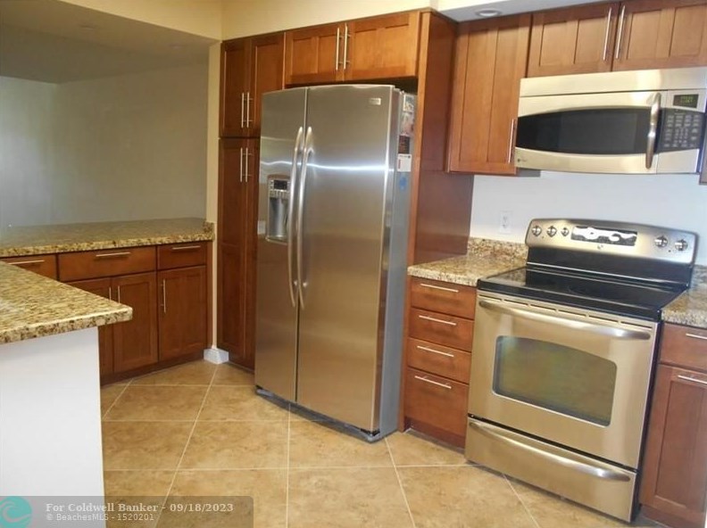 1405 N 15th Ave, Hollywood, FL 33020