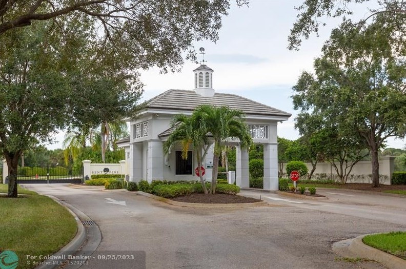 134 Prestwick Cir, Vero Beach, FL 32967