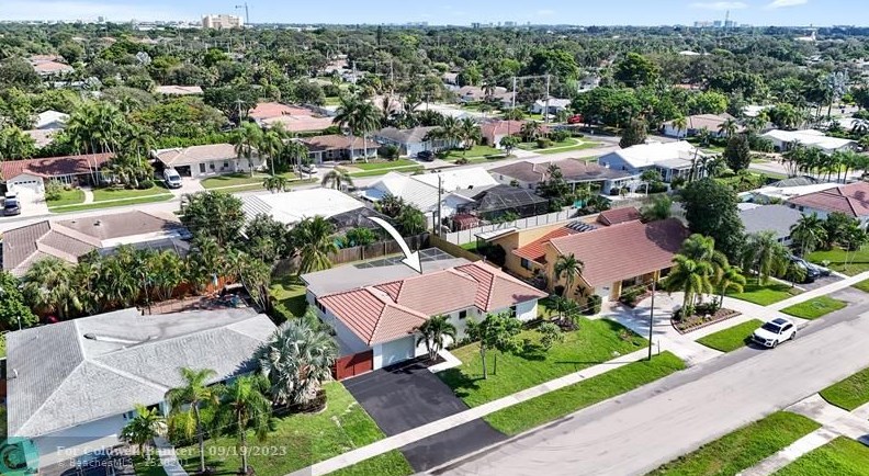 943 4th St, Boca Raton FL  33432-4201 exterior