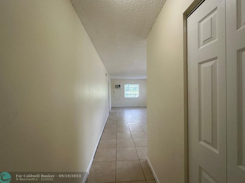 1013 S F St #2, Lake Worth, FL 33460