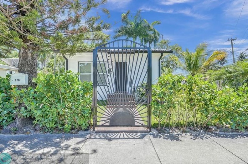 174 Nw 83rd St #2, Miami, FL 33150
