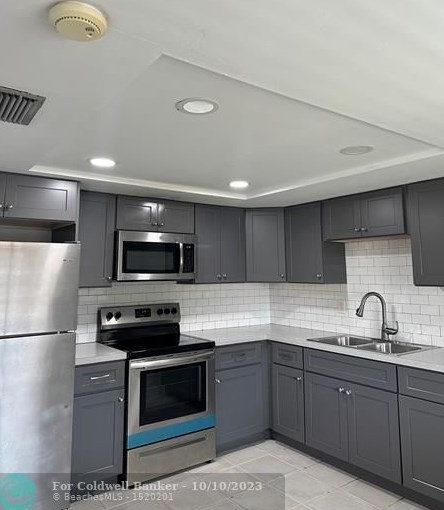411 S Crescent Dr Apt 201, Hollywood, FL 33021