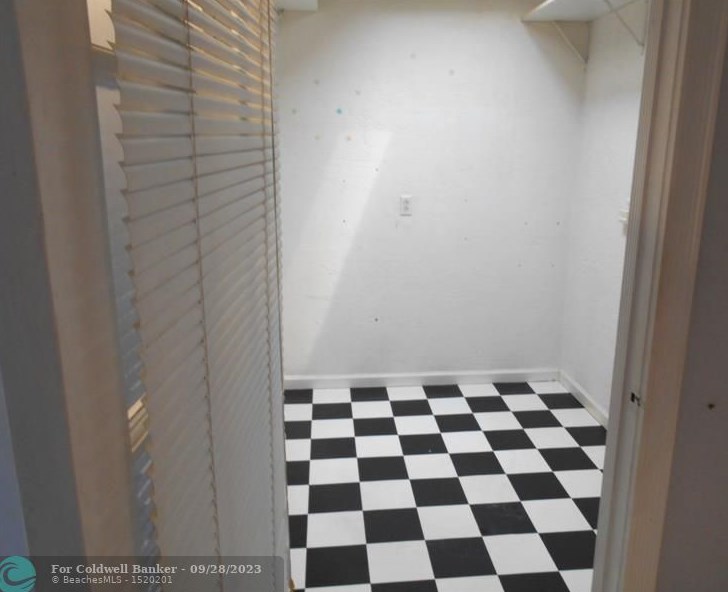 737 1 Ave, Boynton Beach FL 33426-4310 exterior