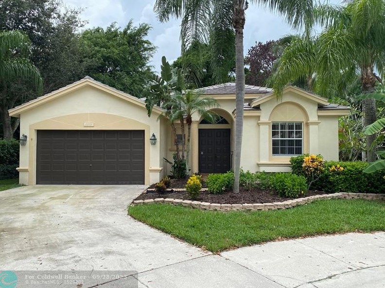 6001 Swans Way, Pompano Beach, FL 33073-2632