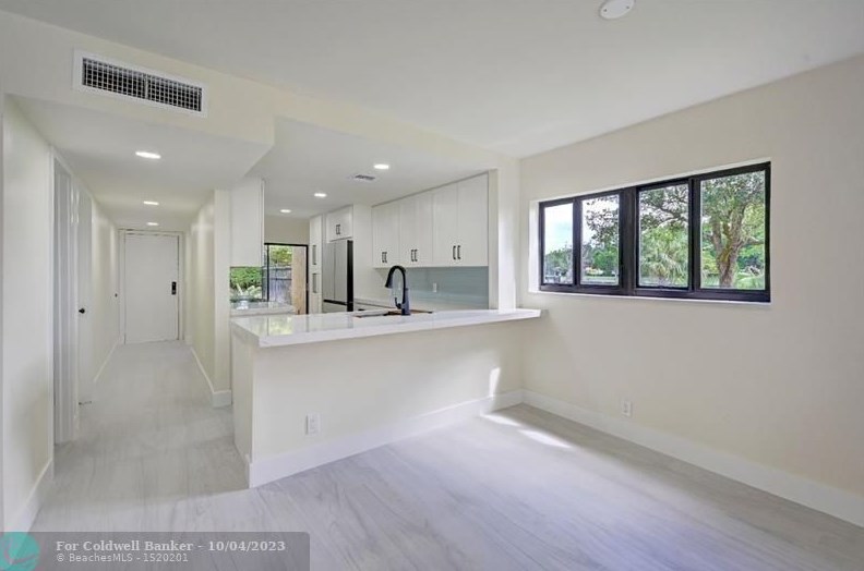 5638 Santiago Cir, Boca Raton FL  33433-7297 exterior