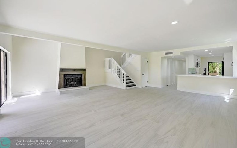 5638 Santiago Cir, Boca Raton FL  33433-7297 exterior