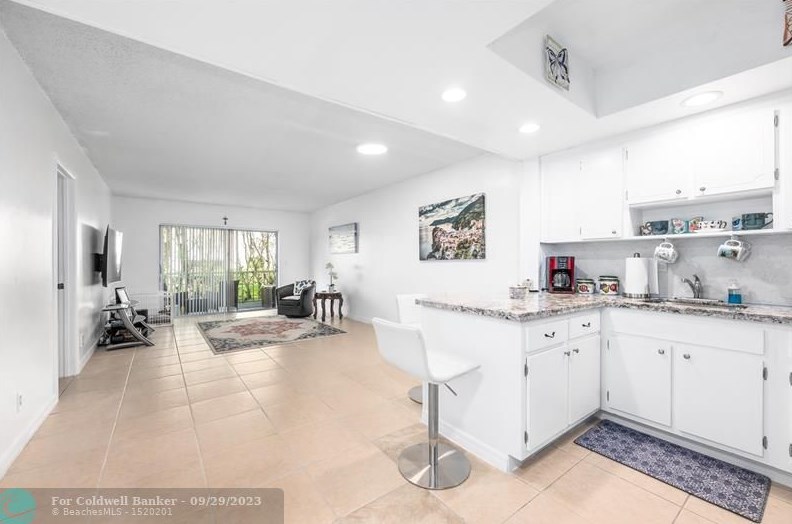 1101 Hillcrest Ct, Hollywood, FL 33021-7888