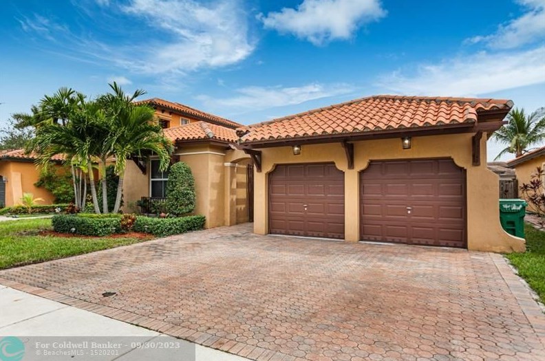 2721 152nd Ct, Miami, FL 33185-5664