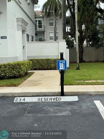 15681 Sw 39th St #234, Hollywood, FL