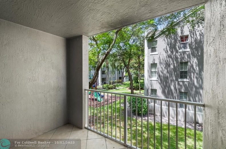 11133 Sw 8th St #206, Hollywood, FL 33025