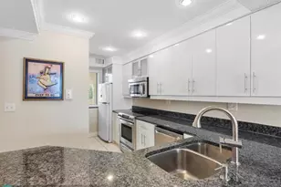 18260 N Bay Rd, Sunny Isles Beach, FL 33160 - Photo 20