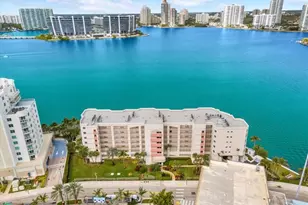 18260 N Bay Rd, Sunny Isles Beach, FL 33160 - Photo 2