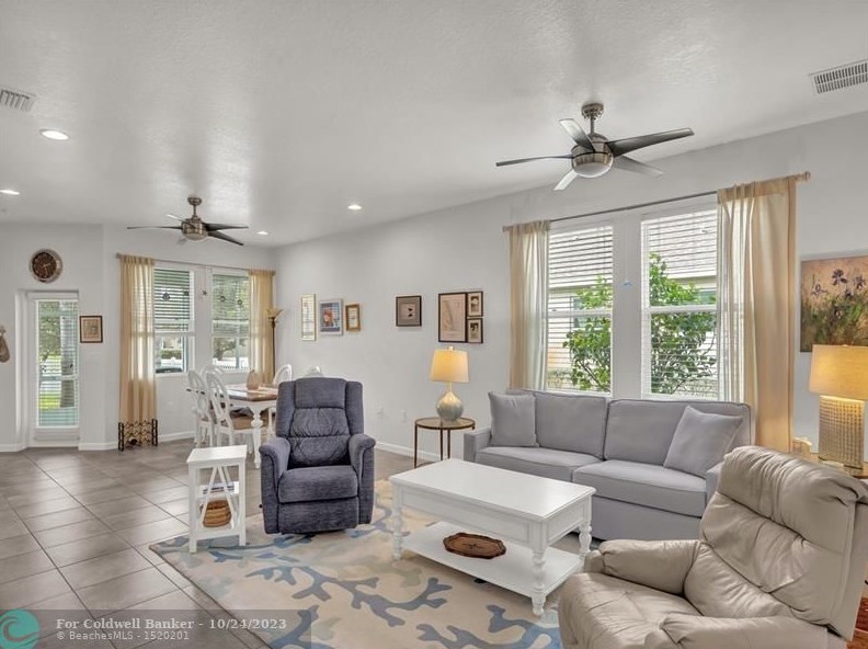 1440 Bunker Ct, Vero Beach, FL 32966