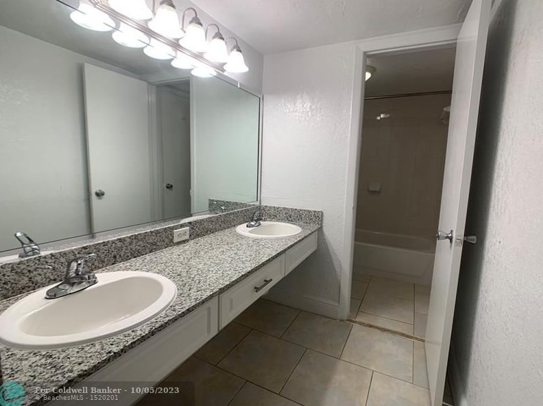 9357 Sw 77th Ave #9325-250, Miami, FL 33156