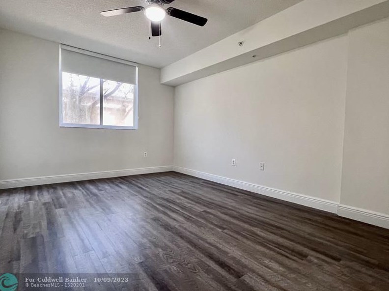 18335 Nw 68th Ave #255-110, Hialeah, FL 33015