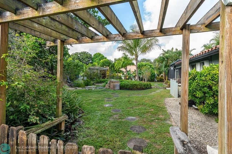 91 12th Way, Boca Raton FL  33486-4453 exterior