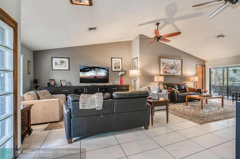 91 12th Way, Boca Raton FL  33486-4453 exterior