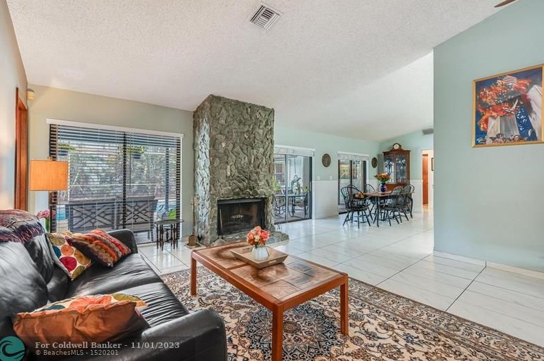 91 12th Way, Boca Raton FL  33486-4453 exterior