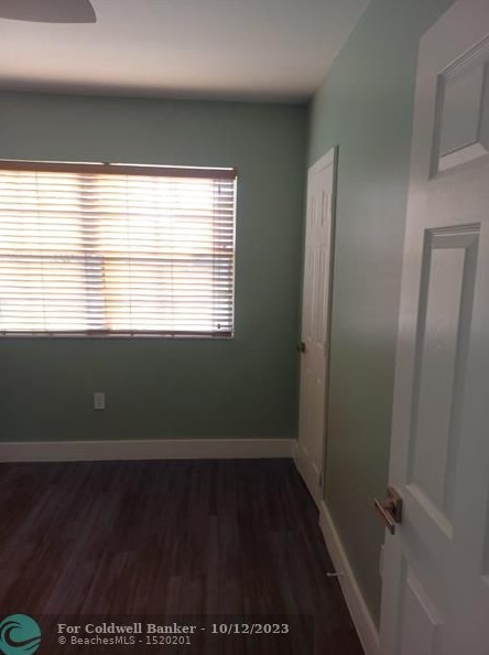 1861 161 St, Miami FL  33162-4817 exterior