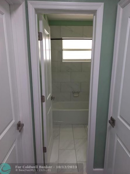 1861 161 St, Miami FL  33162-4817 exterior