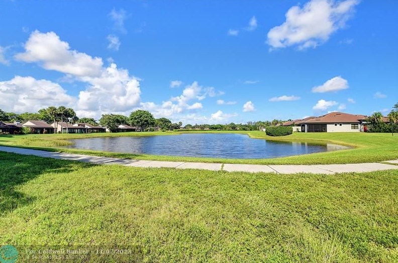 9264 Vista Del Lago, Boca Raton FL  33428-3103 exterior