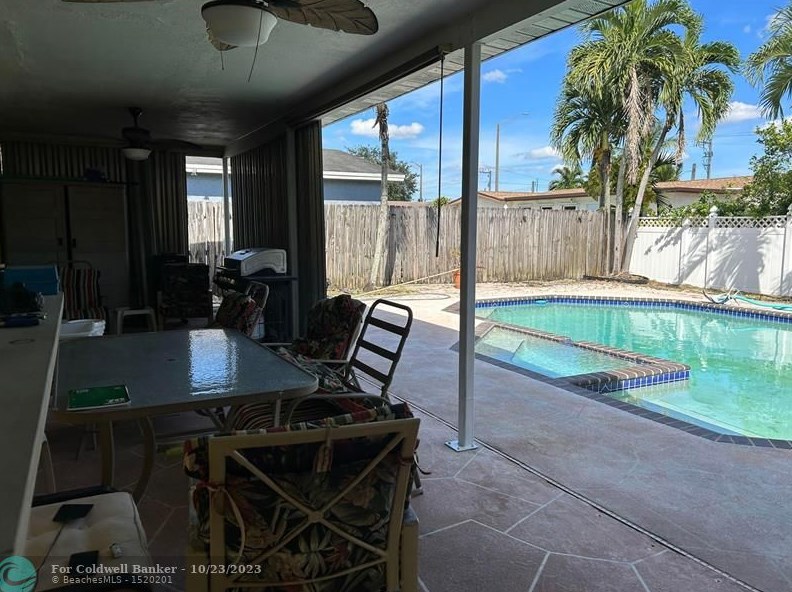 801 89 Ter, Hollywood FL 33024-6431 exterior