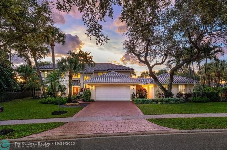 2860 W Hampton Circle, Delray Beach, FL 33445