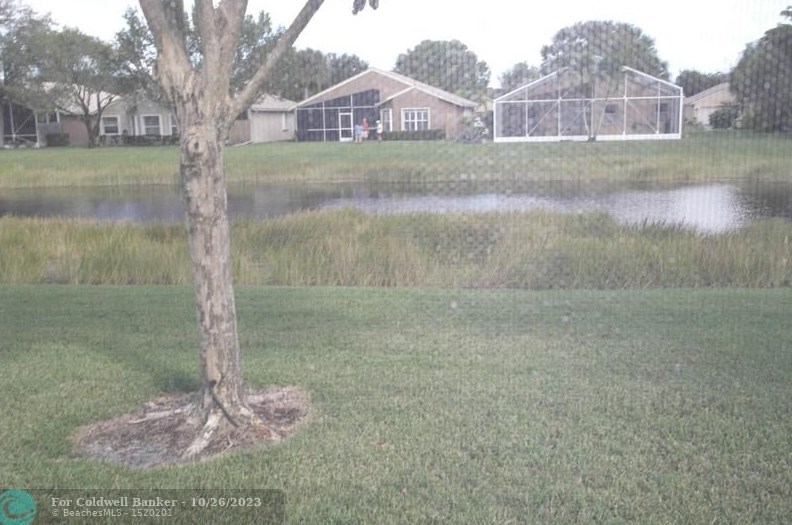 8452 Logia Cir, Boynton Beach FL  33472-7110 exterior