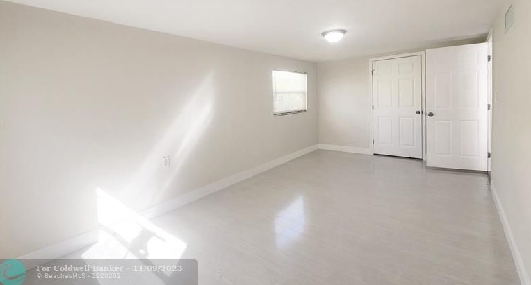 91 Loquat Tree Dr, Lake Worth FL  33462-5115 exterior