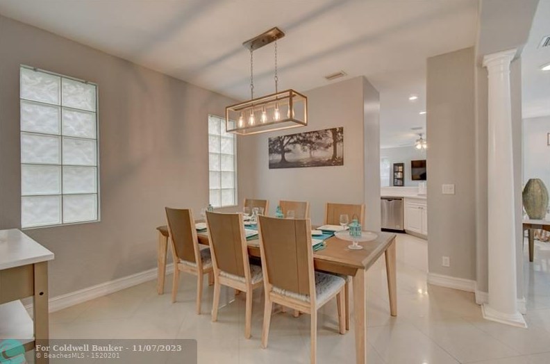 4104 Plumbago Pl, Lake Worth FL  33462-3420 exterior