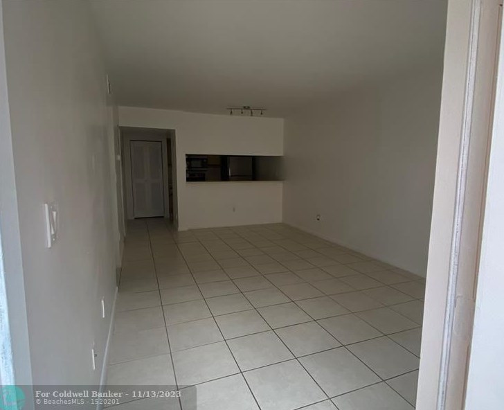 18236 Mediterranean Blvd #1204, Hialeah, FL 33015