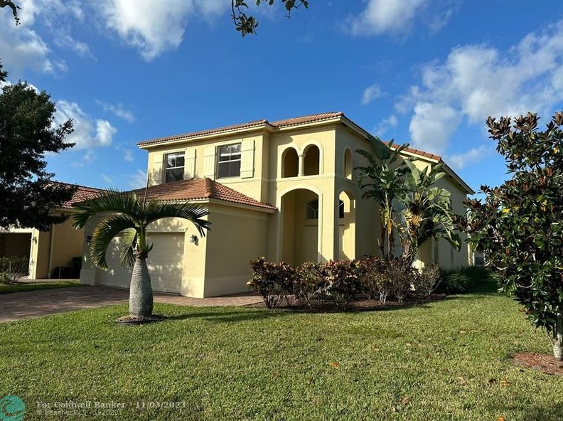 5919 Walnut Park Ln, Fort Pierce, FL 34951