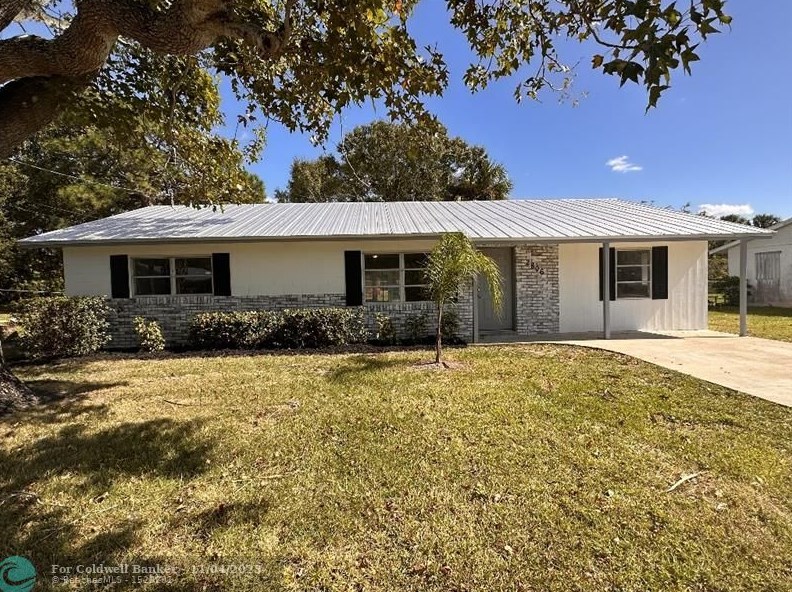 2806 Navajo Ave, Fort Pierce, FL 34946