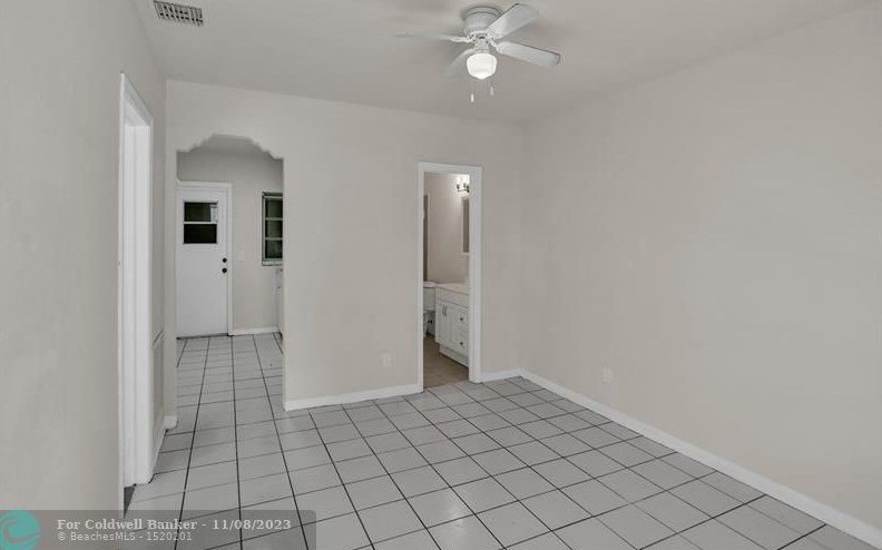 535 Nw 91st St #2, Miami, FL 33150