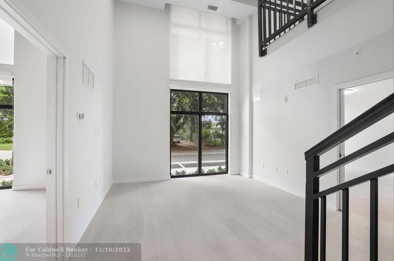 18300 Sw 98th Ave #105, Miami, FL 33157