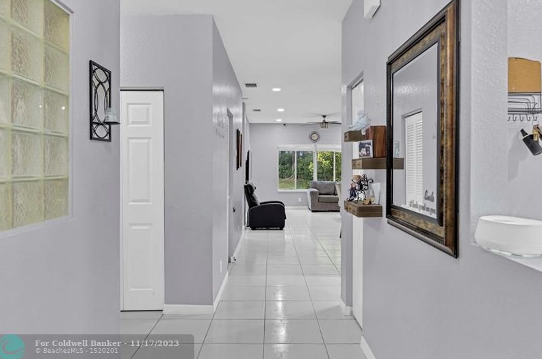 4741 12th Pl, Pompano Beach, FL 33442-8223
