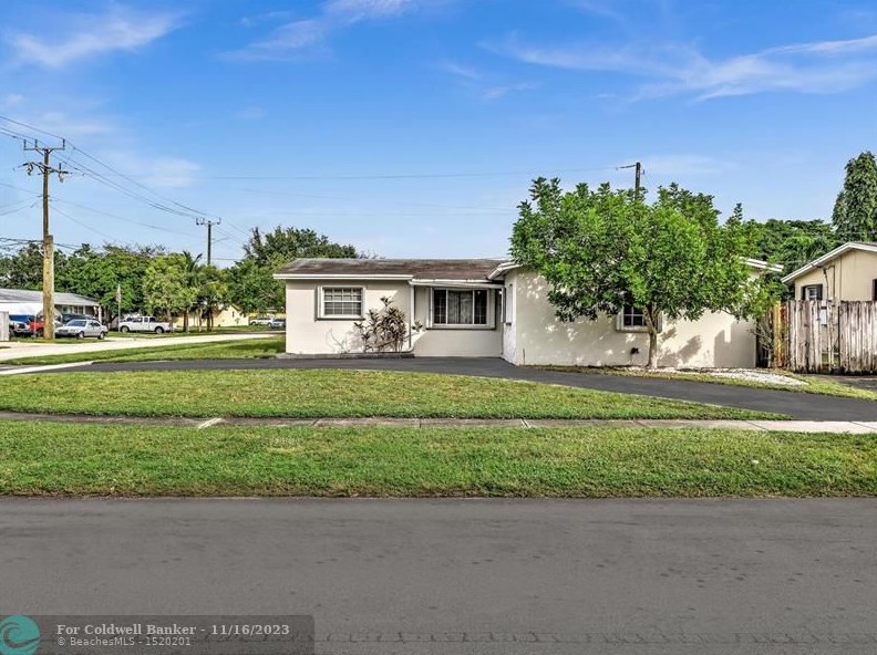 7341 Atlanta St, Hollywood, FL 33024-2755