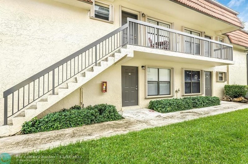 10066 Nw 6th St #101, Hollywood, FL
