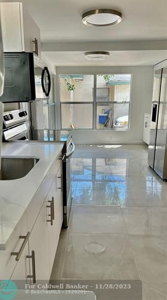 2727 Monroe St, Hollywood, FL 33020