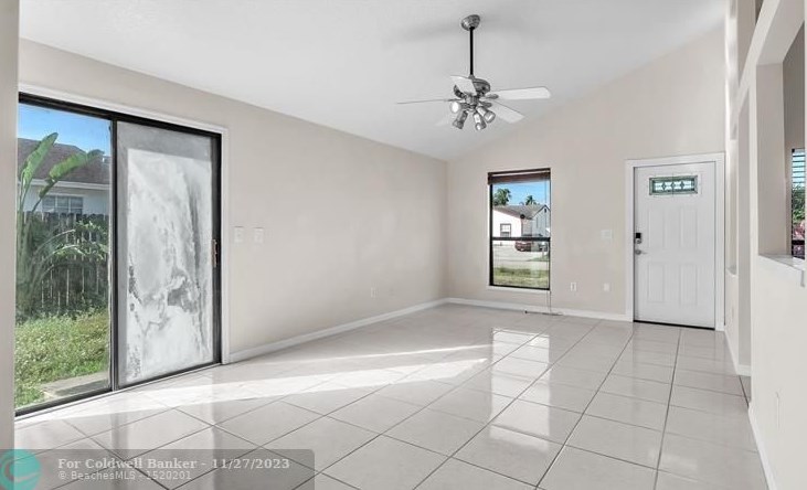 10684 Bobbie Ln, West Palm Beach, FL 33411