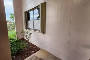 10180 NW 30th Ct, Sunrise, FL 33322 - Photo 14