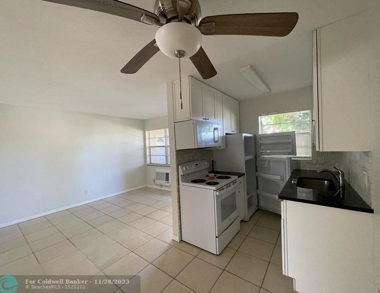 801 S Federal Hwy #112, Lake Worth, FL 33460