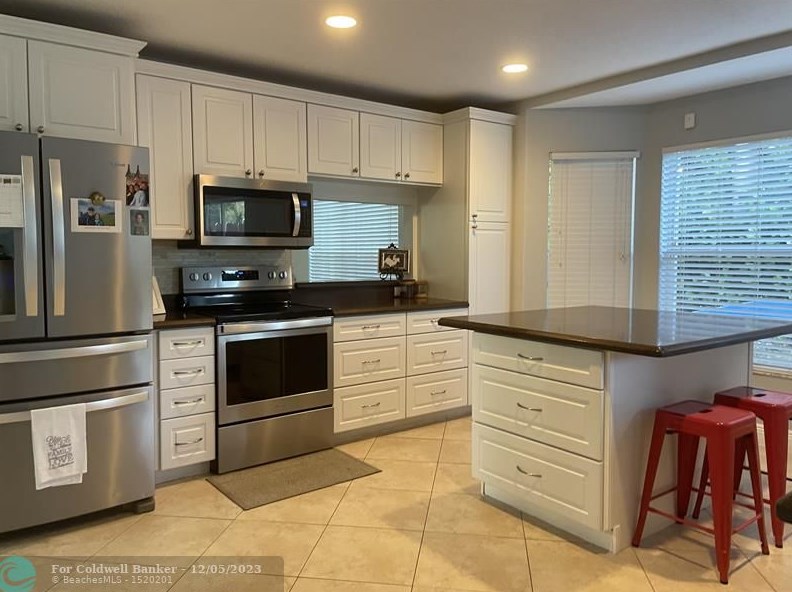 10643 Buttonwood Lake Dr, Boca Raton FL  33498-1652 exterior