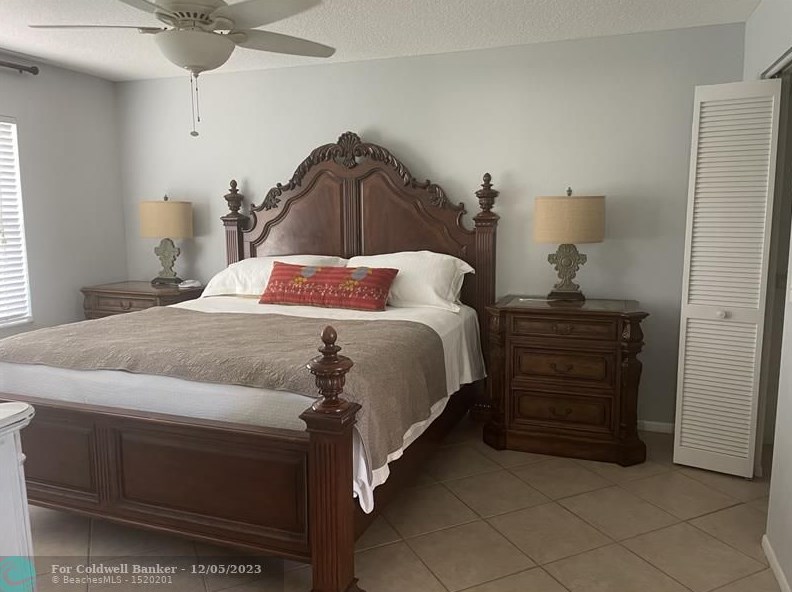 10643 Buttonwood Lake Dr, Boca Raton FL  33498-1652 exterior